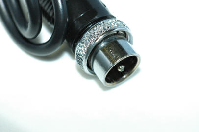 (#24) Elinchrom plug